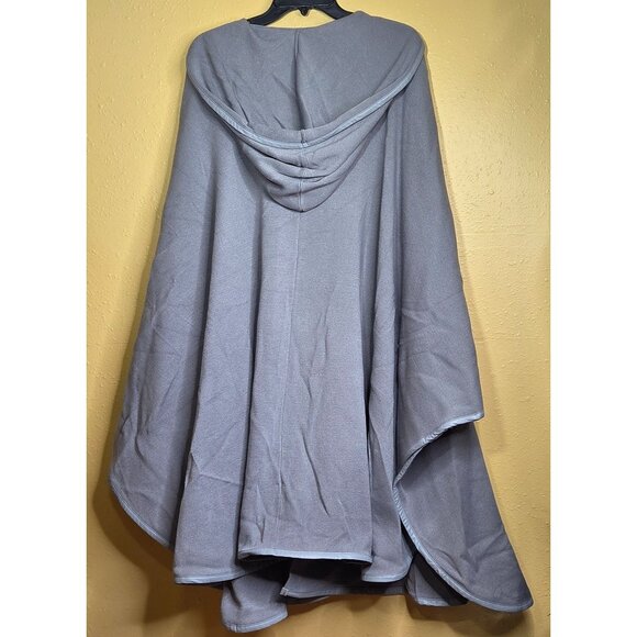 NWT Patricia Nash Women's Hooded Long Cape Topper with Clasp - Grey - Picture 2 of 5